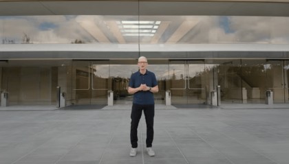 7999元起售！史上最薄iPhone问世，小米卢伟冰：iPhone17很强，牙膏挤爆了！你会买吗？