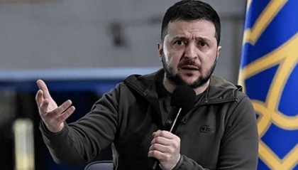 乌克兰彻底崩盘！背后大“靠山”倒戈，俄军雷霆出击斩杀乌高官！泽连斯基大势已去了？