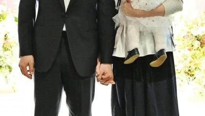 李亚鹏为何不拍戏还债?妻子回应:他有自己的人生目标