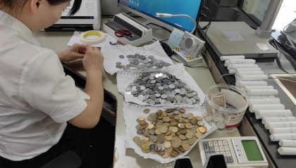 小硬币传递大温暖，铜仁农商银行滑石支行兑换硬币解民忧