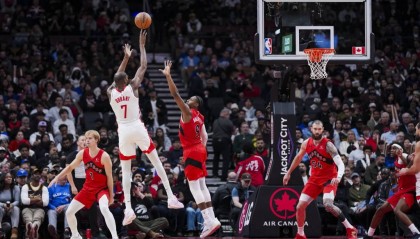 申京的不理智行为揭示火箭队的品格问题