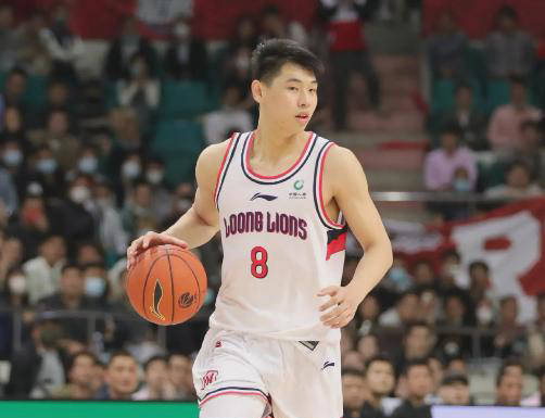 中国新秀崔永熙成功进军NBA，薪资超400万人民币